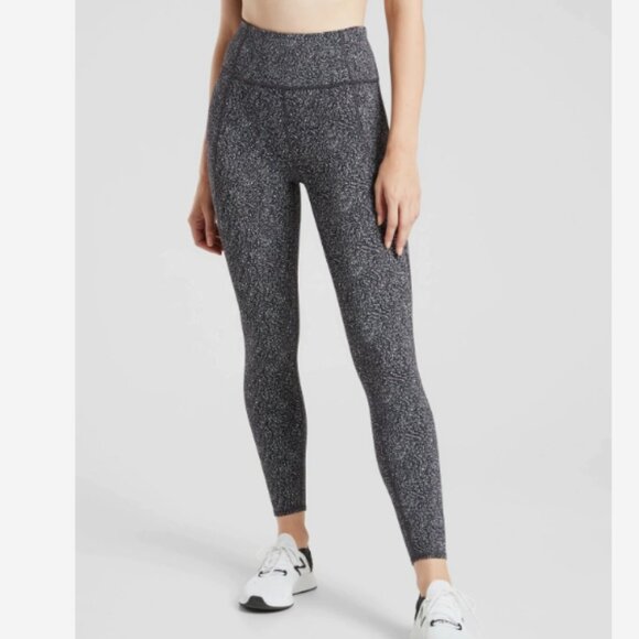 Athleta Lightning Static 7/8 Tight Women’s XS Black White Print Leggings - Picture 1 of 7
